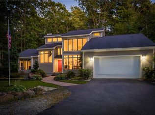 2 Wander Hill Rd, York, ME 03909