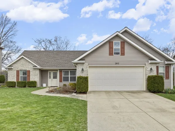 2812 Grosbeak Ln, West Lafayette, IN 47906