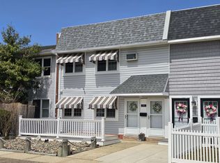 121 Seaview Ct, North Wildwood, NJ 08260