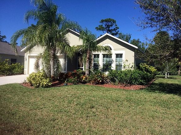 2nd image of 4835 NE Ashley Lake Cir