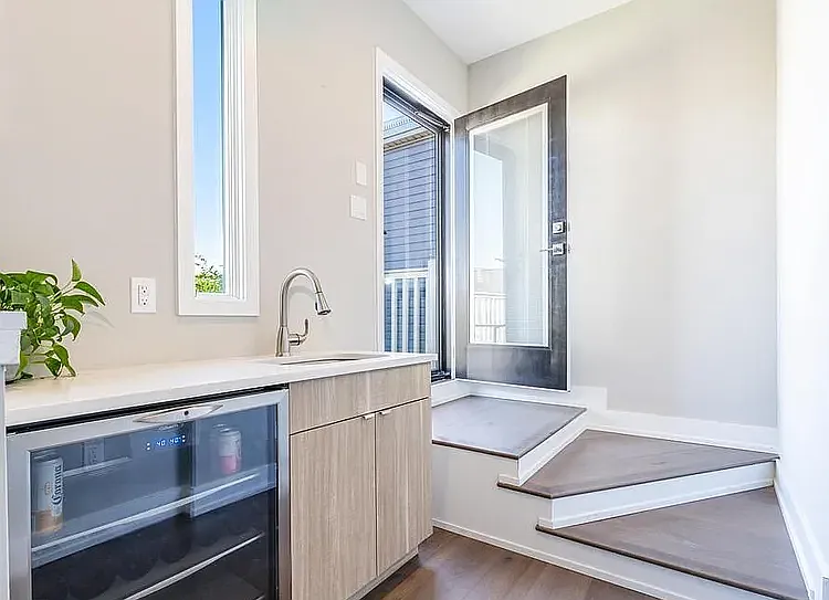 609 N Galloway St — Photo 18