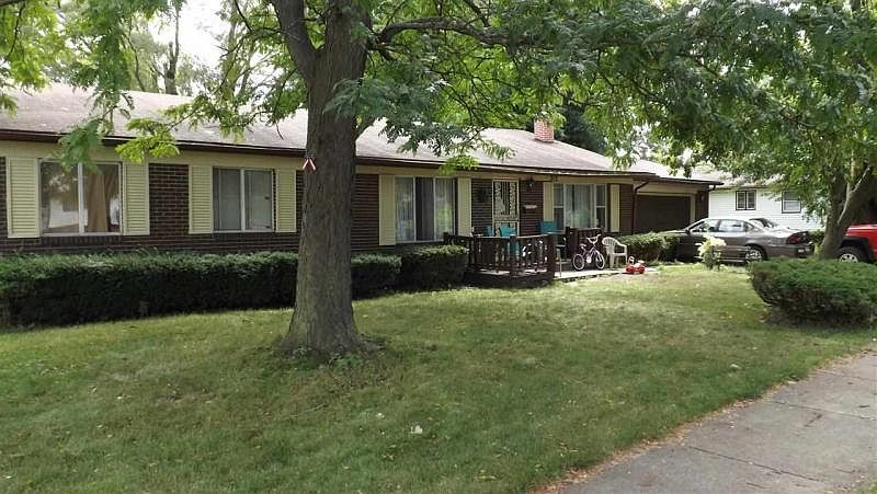 1st image of 212 Dundee St