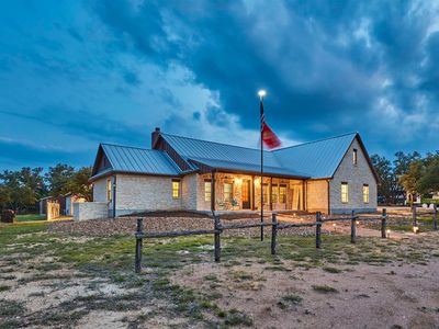 1043 Cielo Springs Dr, Blanco, TX, 78606