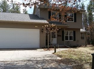 807 Manchester Ct, Nekoosa, WI 54457