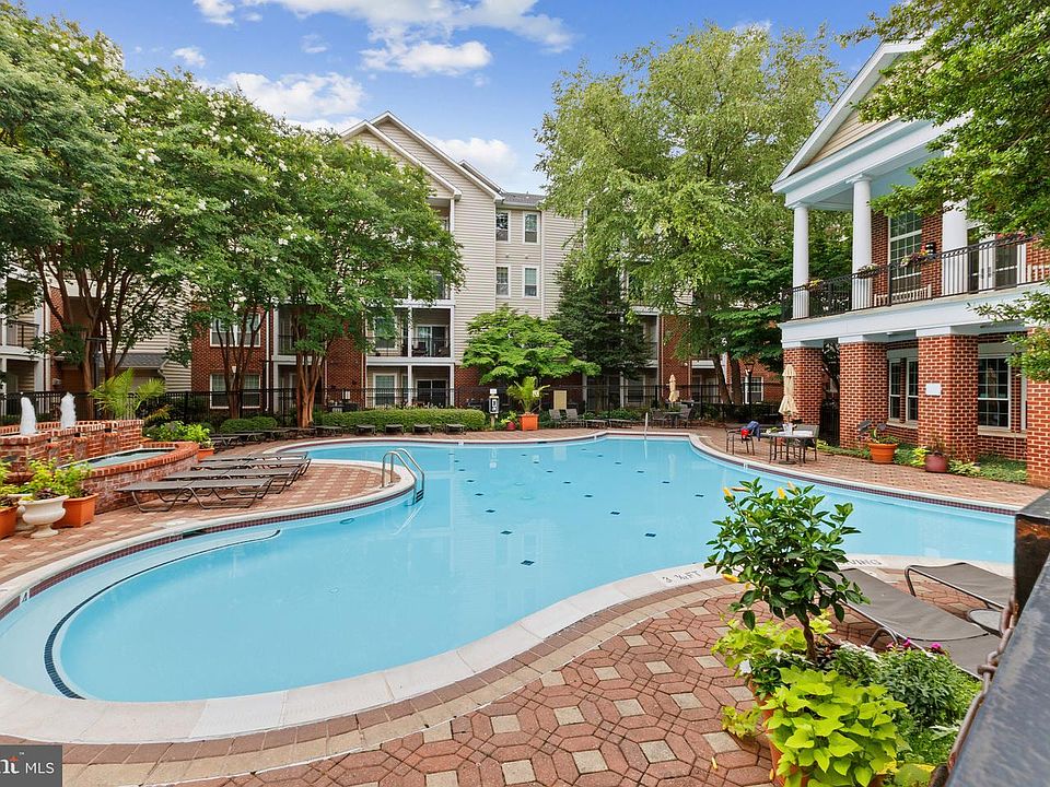1st image of 1530 Spring Gate Dr Unit 9312