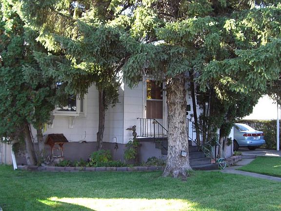 3rd image of 1616 Clark Ave