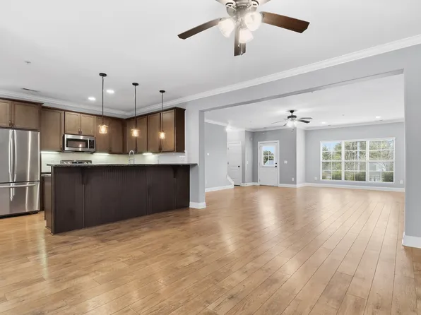 723 Black Colt Dr, Murfreesboro, TN 37130