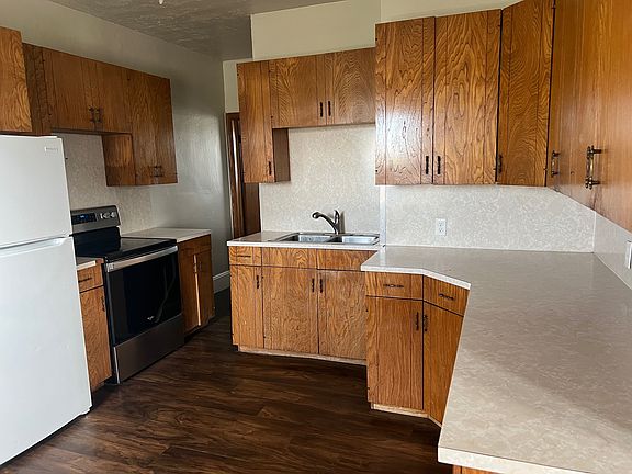 3rd image of 7984 S 5600 W Suite W