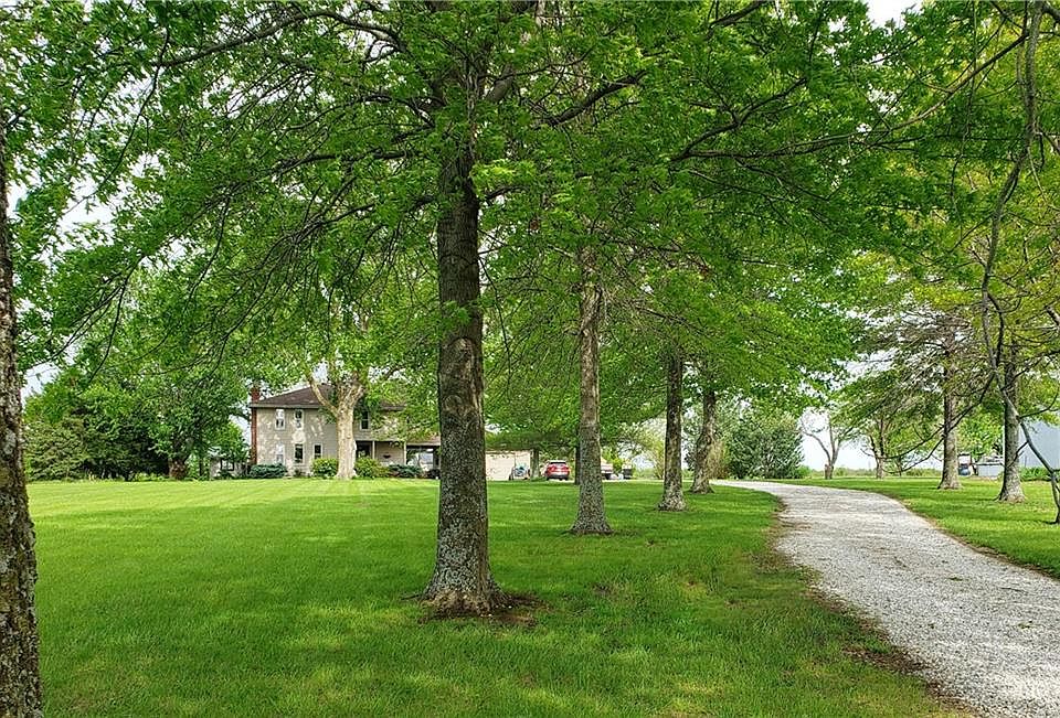 1st image of 15285 Edgerton Rd