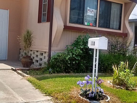 2nd image of 218 May St