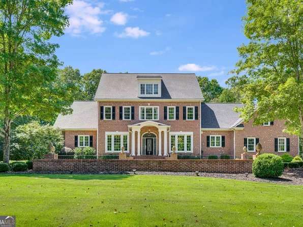 300 Wrightsburg Ct, Fayetteville, GA 30215