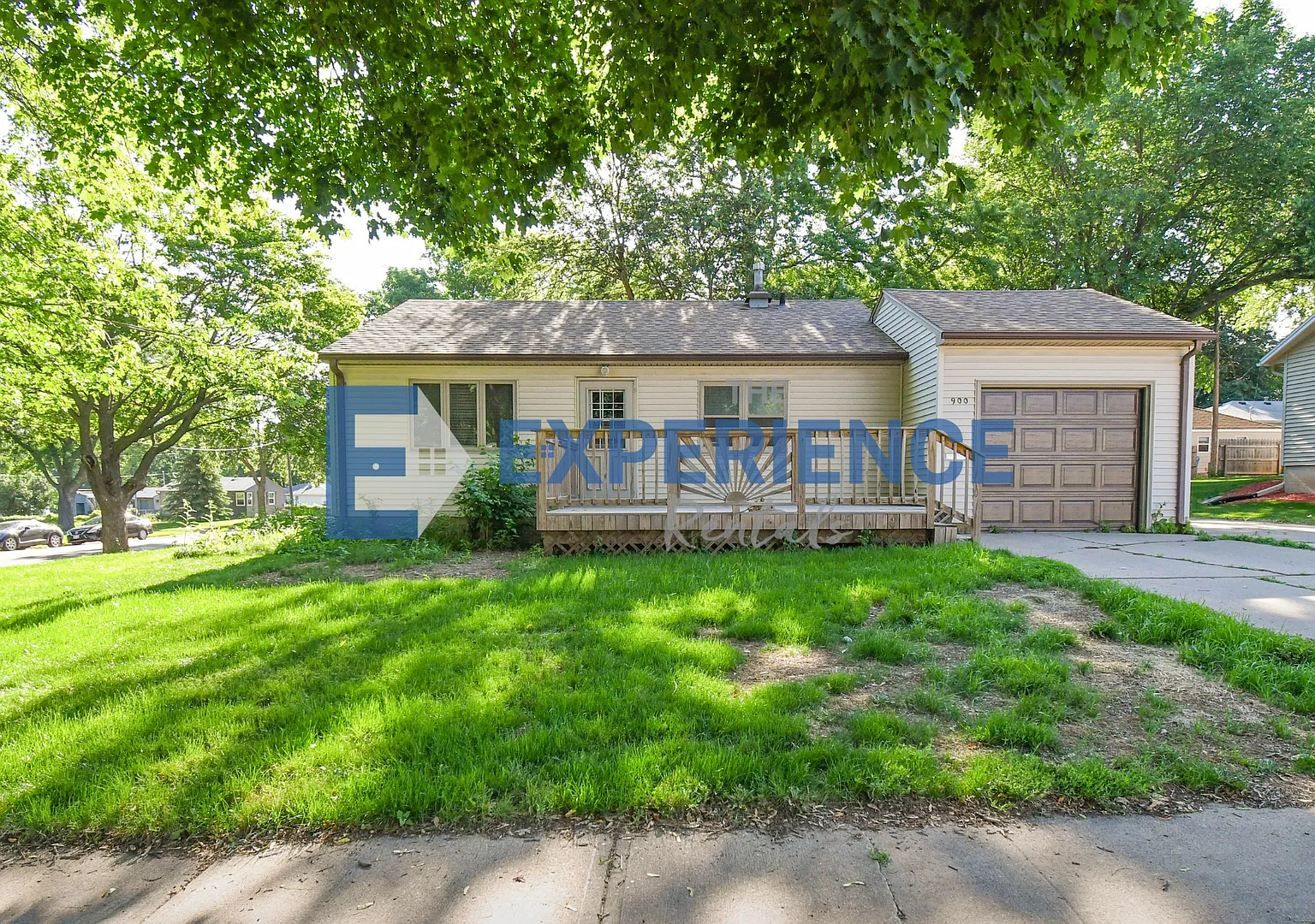 Charming 3-Bedroom Single Family Home East Sioux Falls! — Photo 1
