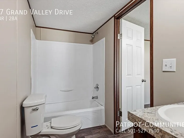 17 Grand Valley Dr — Photo 15