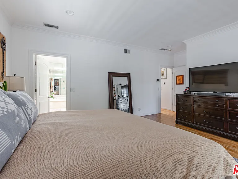 9660 W Olympic Blvd #966 — Photo 14