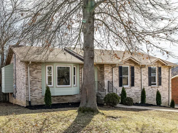 163 Hillside Dr, Hendersonville, TN 37075