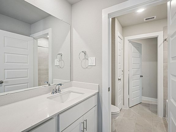 Secondary Bathroom 1