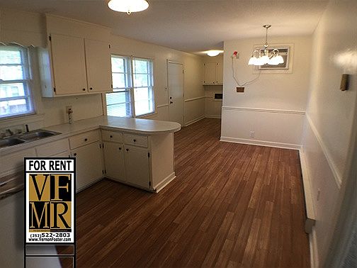 Combination kitchen/breakfast/dining/laundry