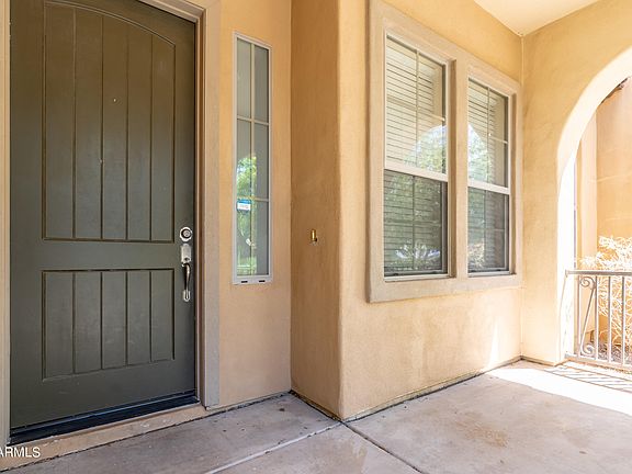 3rd image of 21122 W SUNRISE Lane