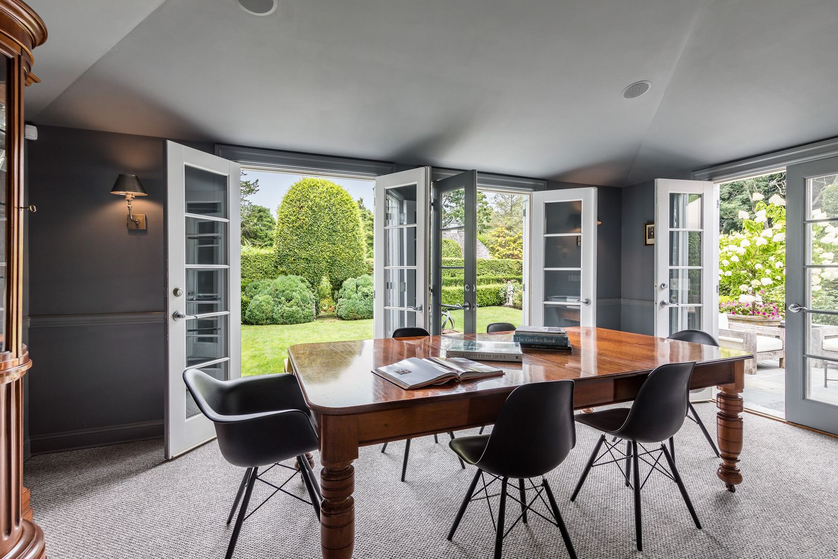  Carriage House Dining Room