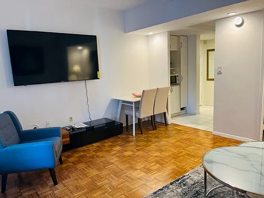 Rented by Manhattan Management Group | media 10