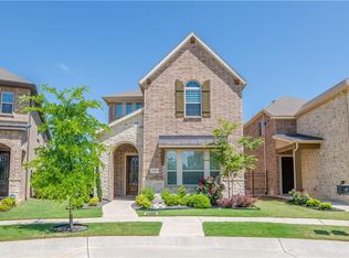 3131 Ivy Hill Ln, Irving, TX 75063