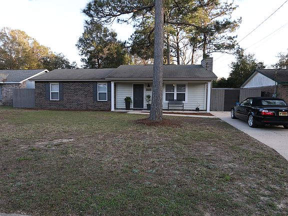 2nd image of 6625 Black Oak Pl