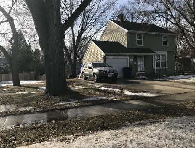 2nd image of 1251 Dousman St
