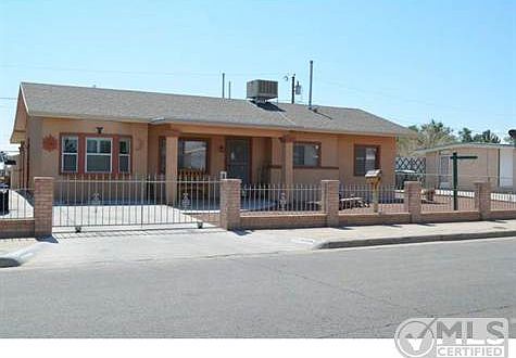 2nd image of 8009 Porche St