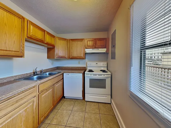 1393 Indianola Ave, Columbus, OH 43201