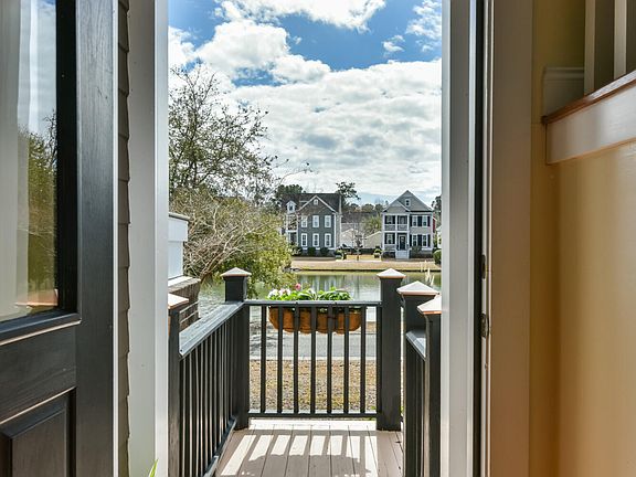 5th image of 2424 Kendall Dr