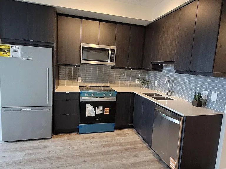3270 Sheppard Ave E #1521 — Photo 7