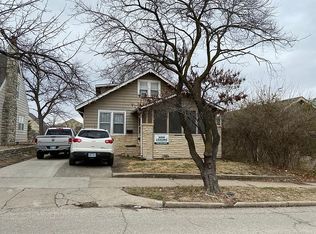 1706 Laramie St, Manhattan, KS 66502