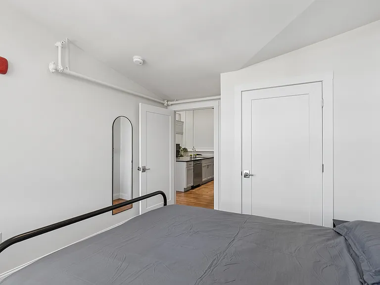 129 Main St #302 — Photo 19