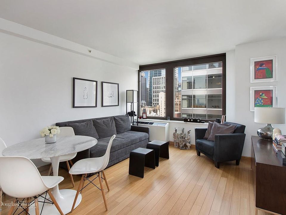 1st image of 100 W 39th St APT 40C