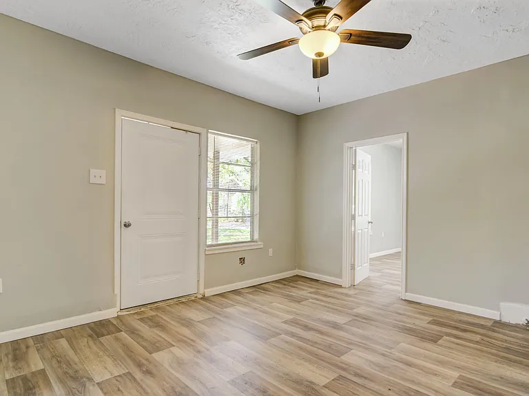 313 N Beauregard St #2 — Photo 14