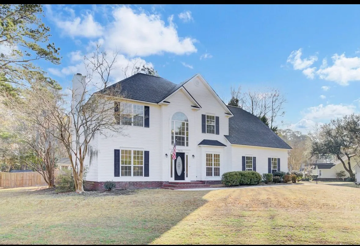 Sabalridge Dr, North Charleston — Photo 1