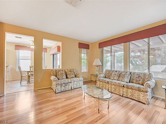3rd image of 2115 High Mesa Dr