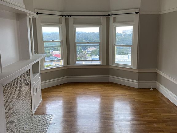 2nd image of 308 Parnassus Ave