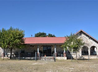 373 Kc, London, TX 76854