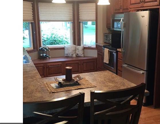 2nd image of 4000 Shannon Dr