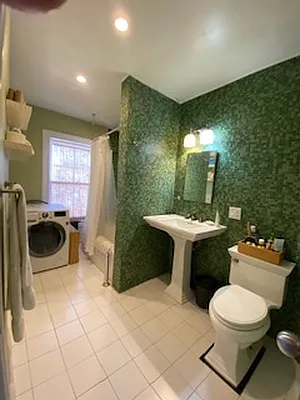 Rented by R New York | media 14