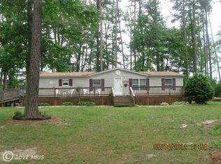 829 Salisbury Park Rd, Hague, VA 22469