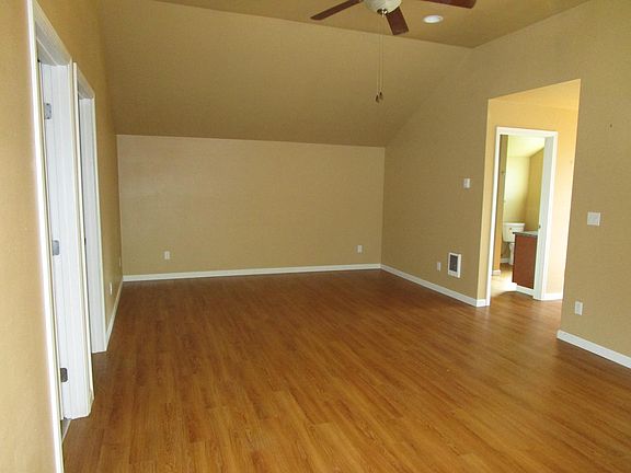 4th image of 1308 Russell Ave SE #A