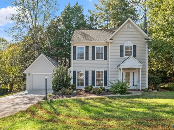 2690 English Oaks Cir, Charlottesville, VA 22911