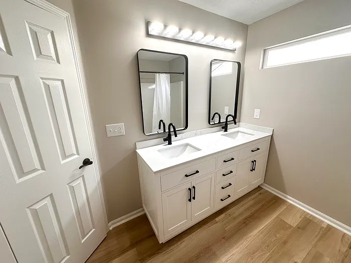 2233 Historic Oaks Blvd — Photo 16