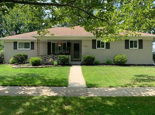 1841 Ranier Blvd, Canton, MI 48187