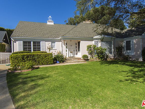 2nd image of 11605 Terryhill Pl
