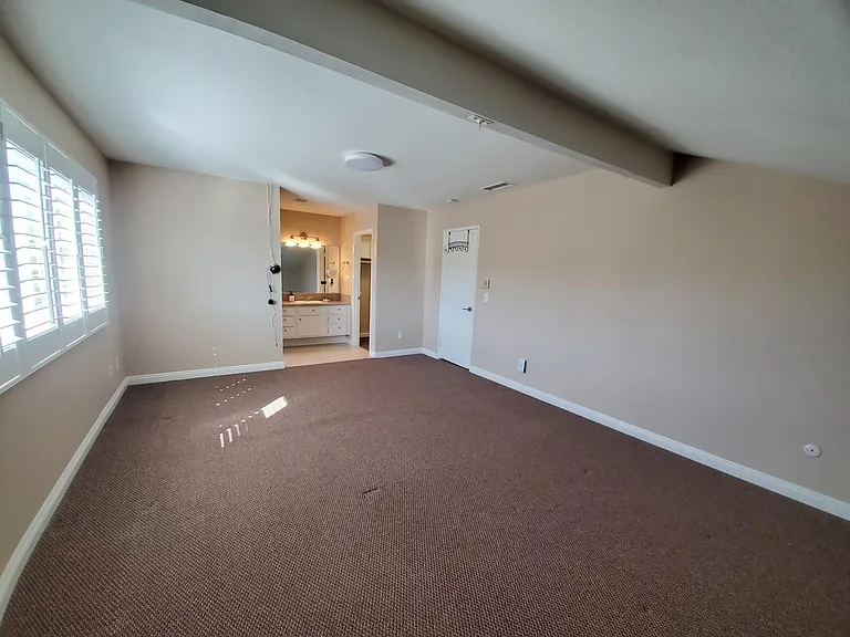 2344 Hampstead Way — Photo 7
