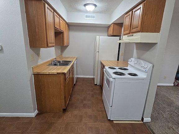 4th image of 856 Highway D #49