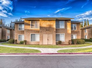 800 E Chase Ave #EL, El Cajon, CA 92020